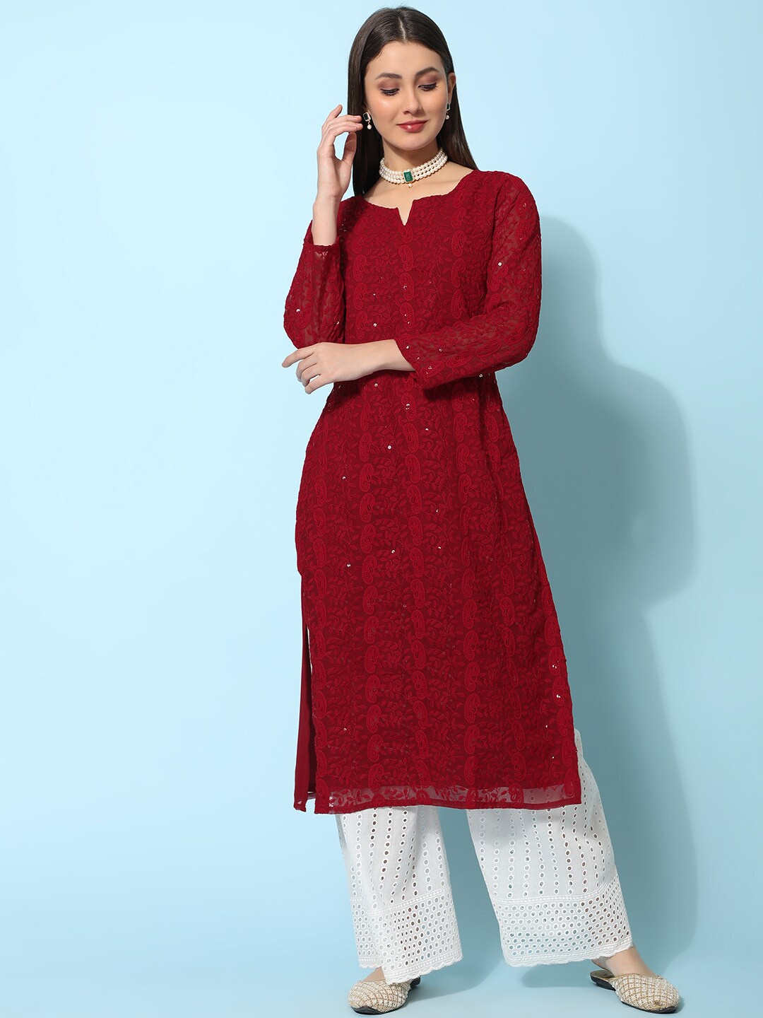 

BLACK SCISSOR Floral Embroidered Keyhole Neck Chikankari Georgette Kurta, Maroon