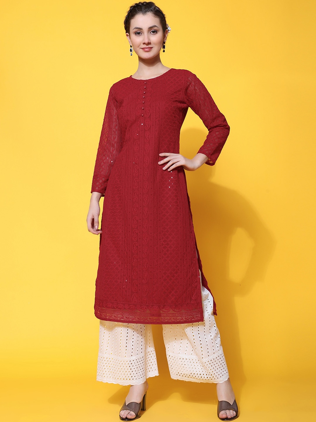 

BLACK SCISSOR Floral Embroidered Keyhole Neck Chikankari Georgette Kurta, Maroon