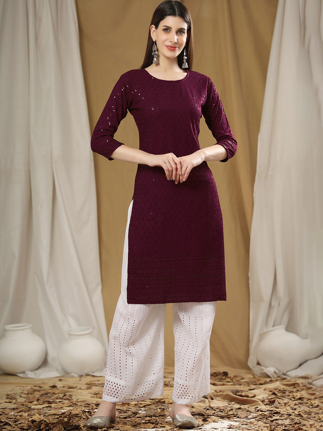 

BLACK SCISSOR Chikankari Embroidered Georgette Kurta, Burgundy