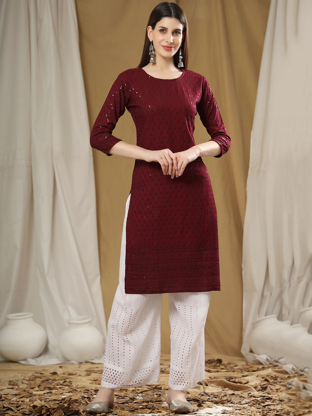 

BLACK SCISSOR Ethnic Motifs Embroidered Sequinned Detailed Straight Kurta, Maroon