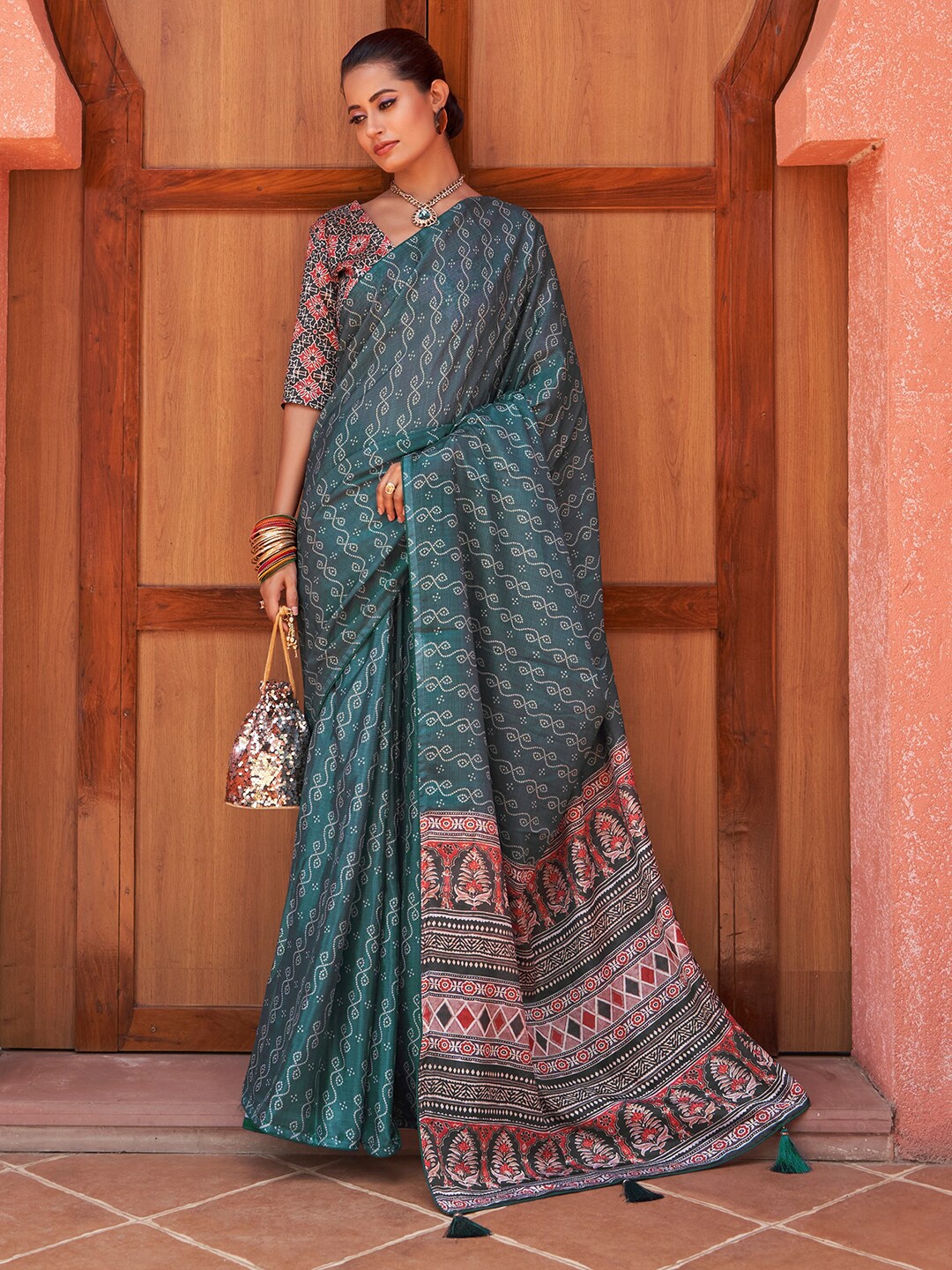 

FABPIXEL Bandhani Printed Saree, Teal