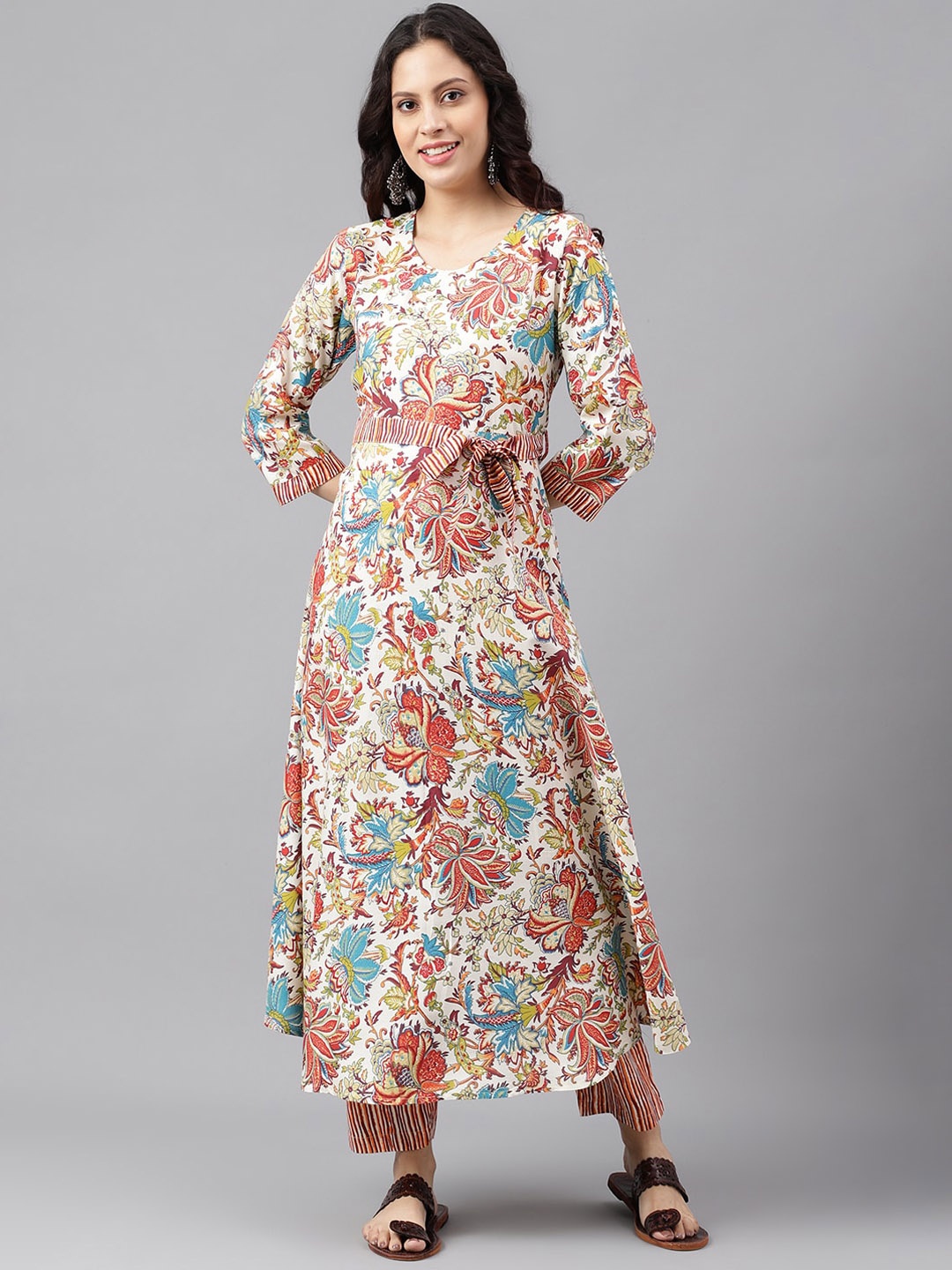 

SAABHI Floral Printed Round Neck Pure Cotton A-Line Kurta With Trousers, Red