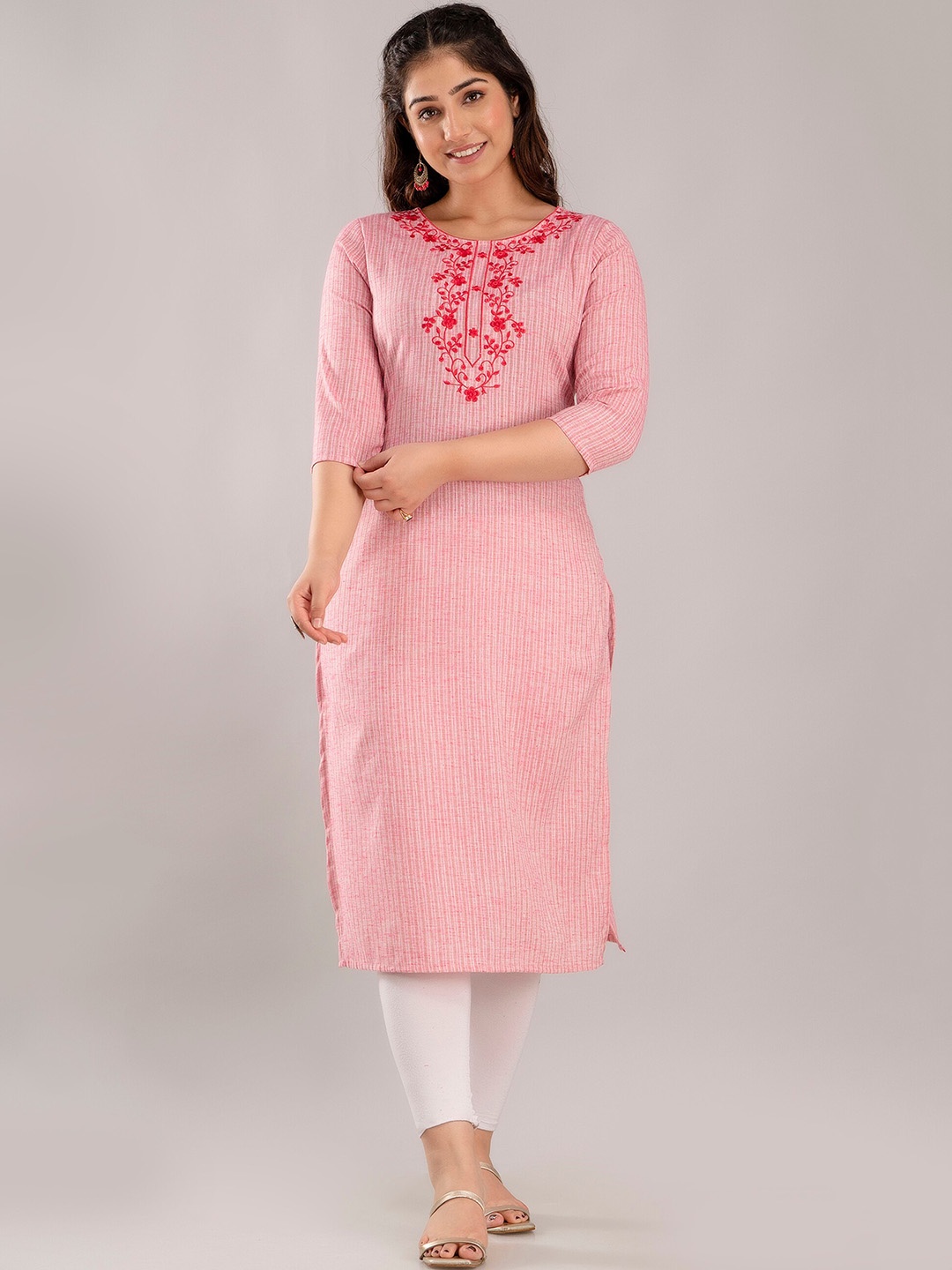

Charu Floral Embroidered Thread Work Cotton Silk Kurta, Pink