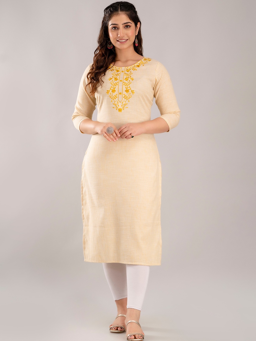 

Charu Floral Embroidered Thread Work Cotton Silk Kurta, Yellow