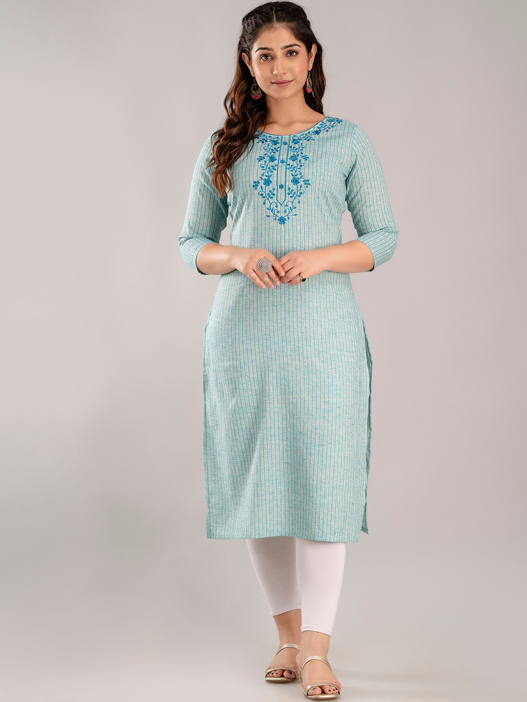 

Charu Floral Embroidered Thread Work Cotton Silk Kurta, Sea green