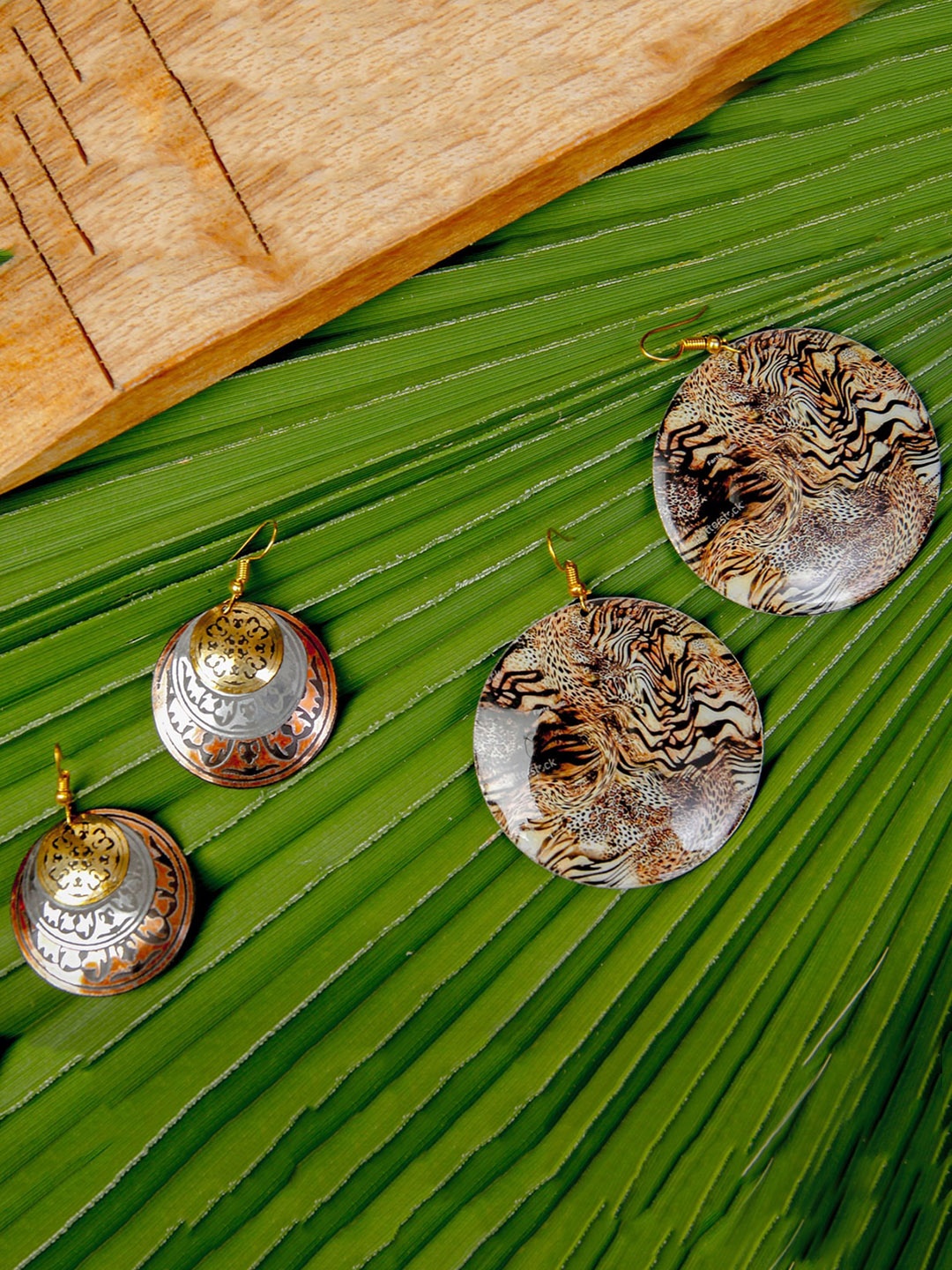

Rang Gali Set Of 2 Contemporary Sterling Silver-Plated Drop Earrings