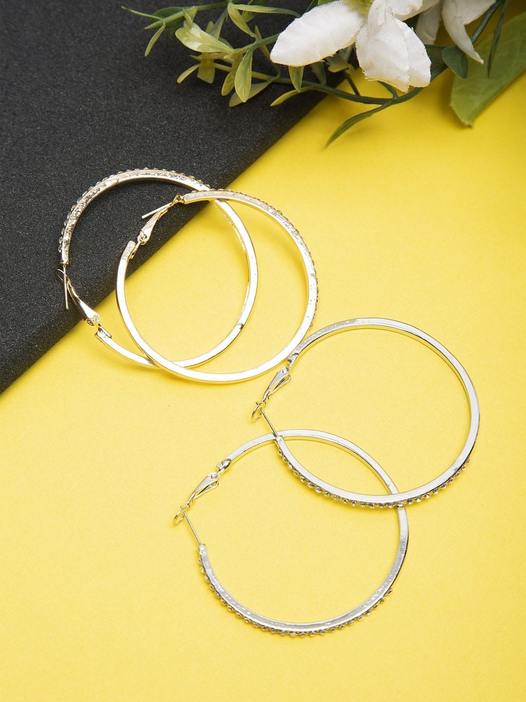 

DressBerry Set Of 2 Contemporary Hoop Earrings, Silver