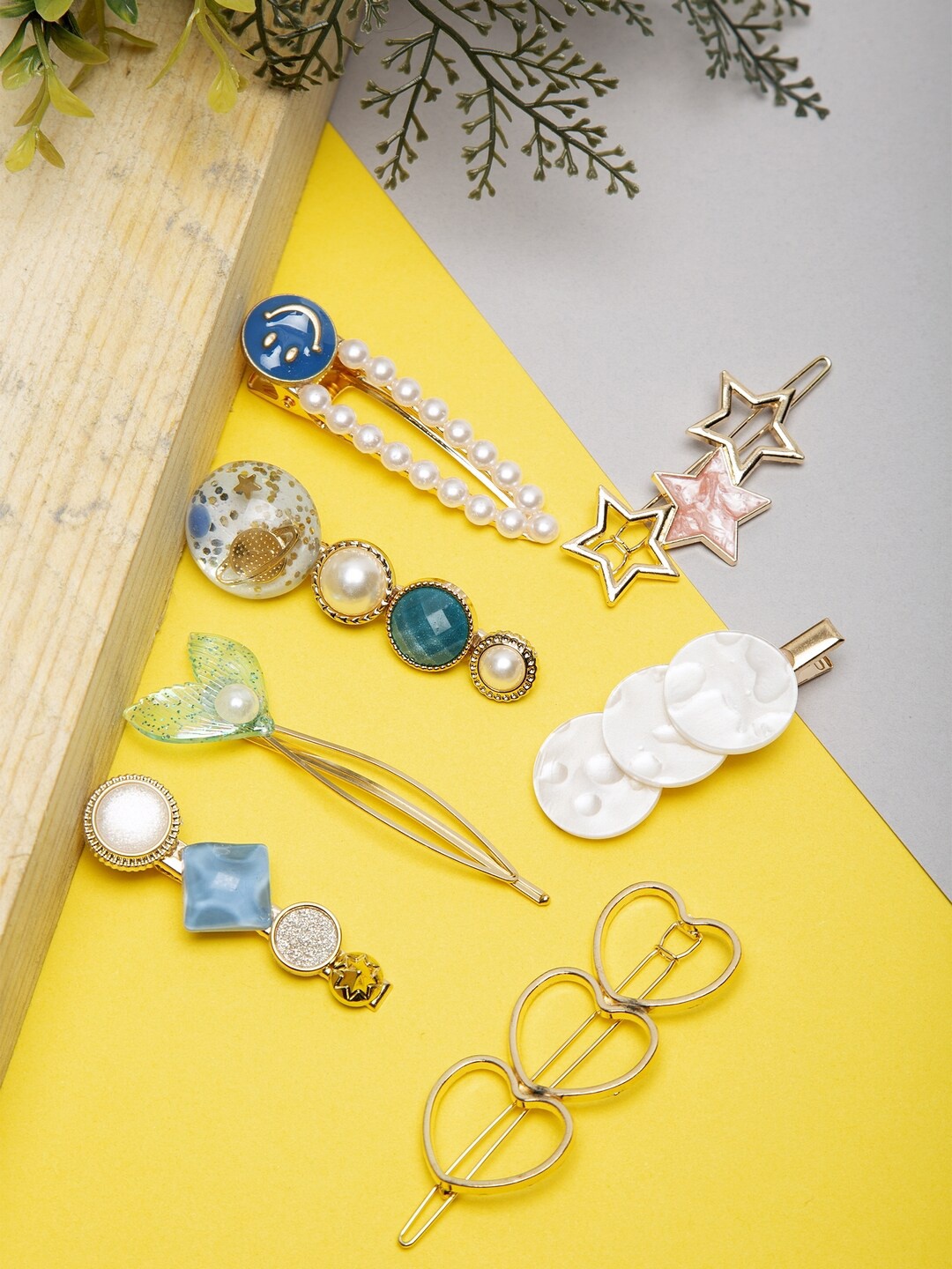 

DressBerry Set Of 7 Gold-Toned & Blue Embellished Hair Accessory Set