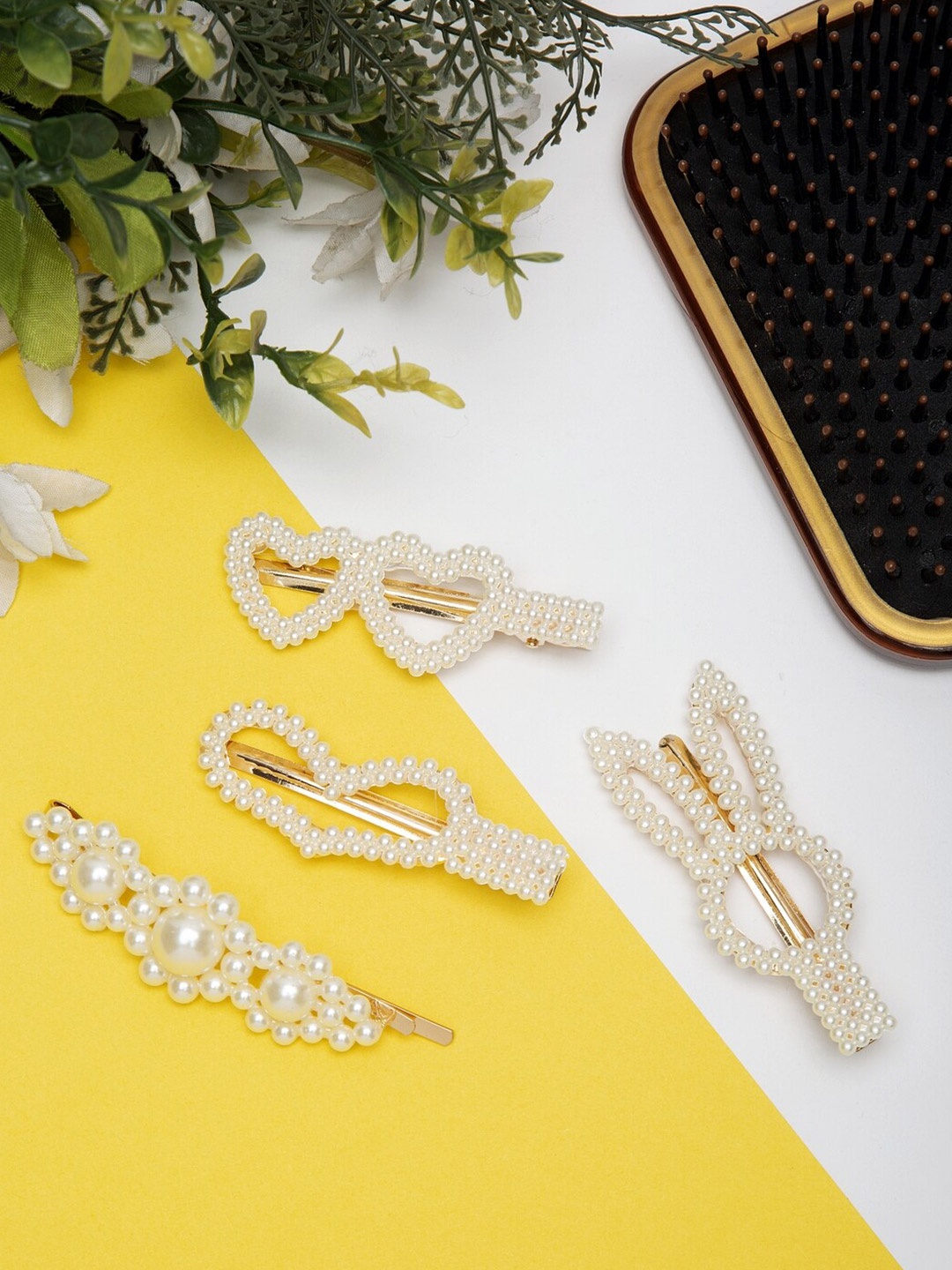 

DressBerry Set Of 4 White & Gold-Toned Beaded Bobby Pins
