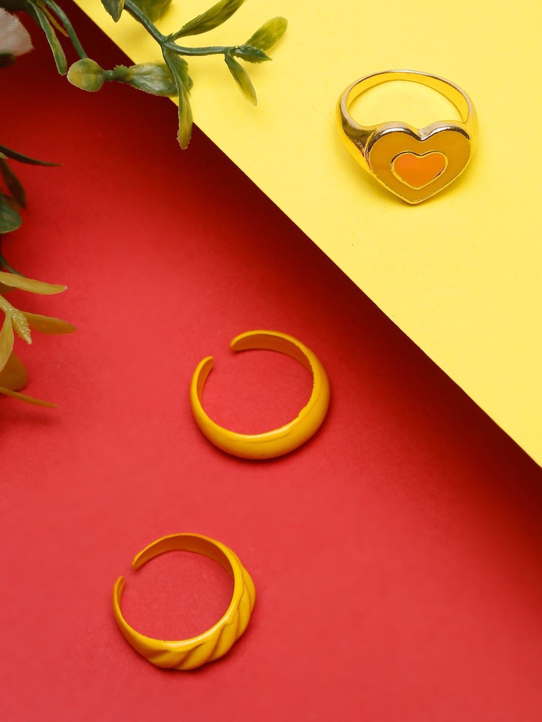 

DressBerry Set Of 3 Gold-Plated Enamelled Finger Rings