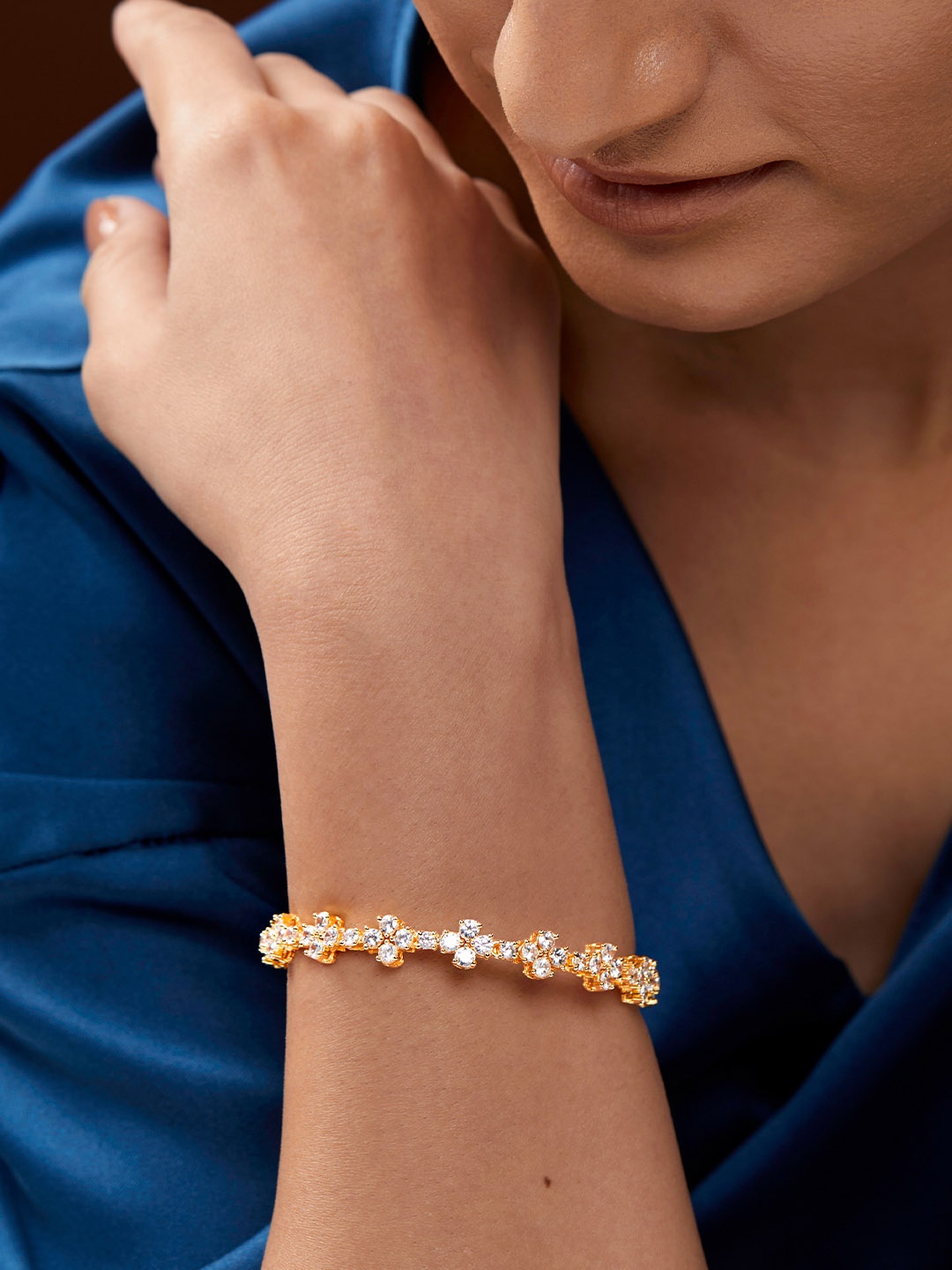 

MINUTIAE Gold-Plated Crystals Link Bracelet