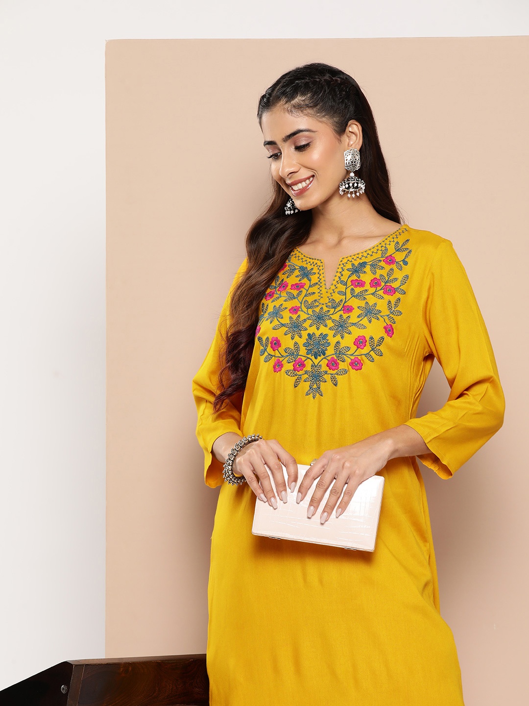 

HERE&NOW Women Floral Embroidered Thread Work Kurta, Mustard