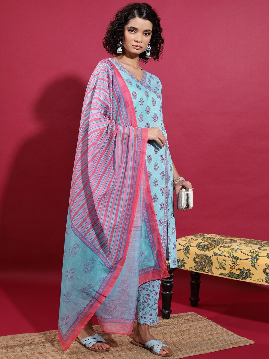 

Vishudh Floral Printed A Line Kurta With Trousers & Dupatta, Turquoise blue