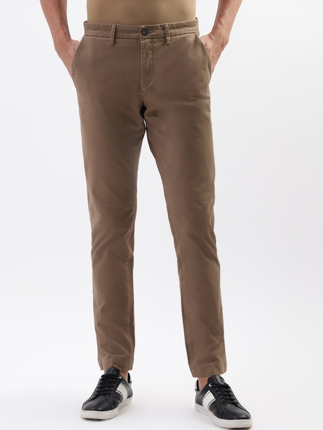 

Bruun & Stengade Men Mid-Rise Slim Fit Trousers, Brown