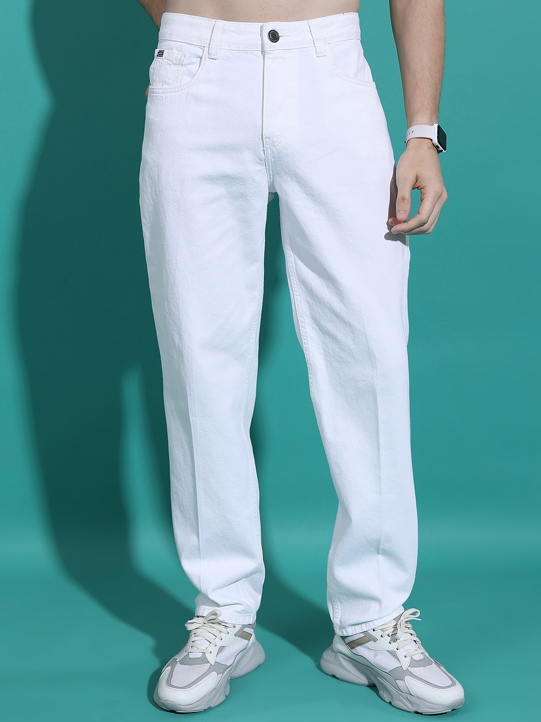 

HIGHLANDER Men Straight Fit Clean Look Jeans, White