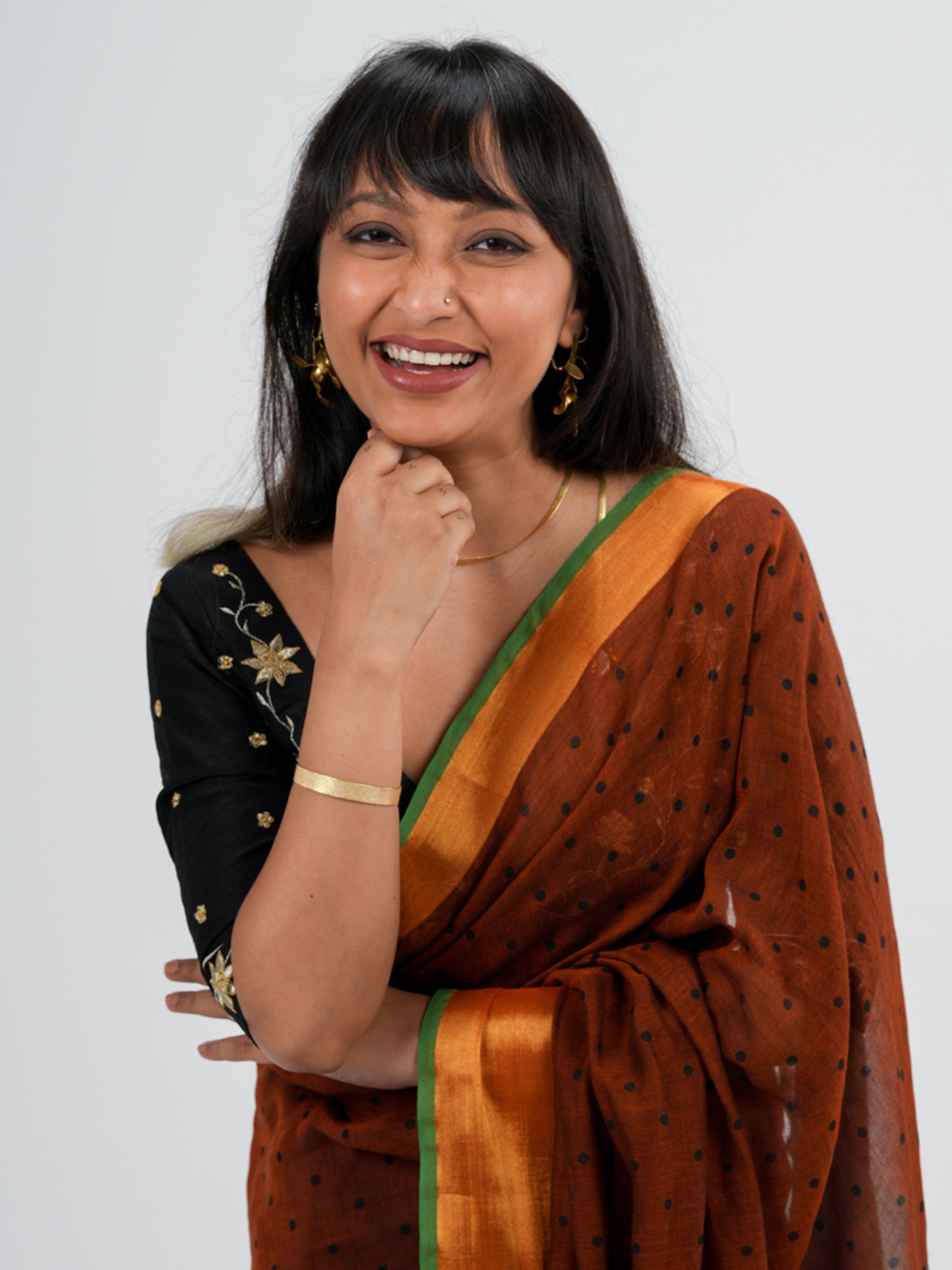 

Suta Floral Embroidered Saree Blouse, Black