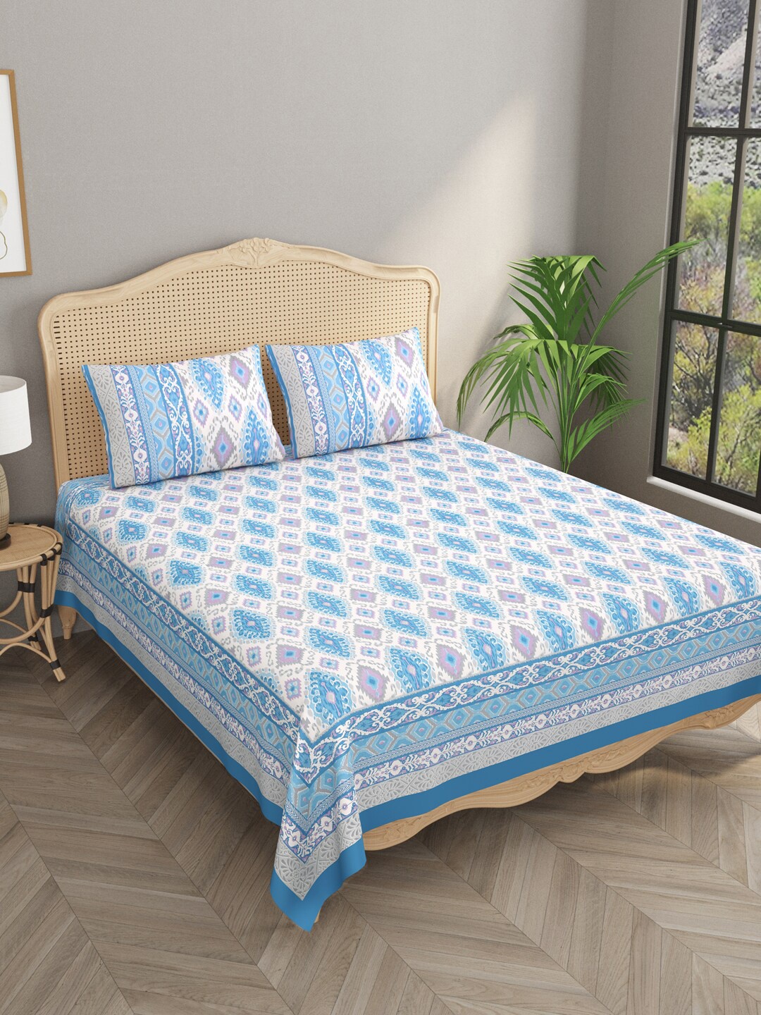 

Gulaab Jaipur Blue & White Geometric Cotton 700 TC King Bedsheet With 2 Pillow Covers