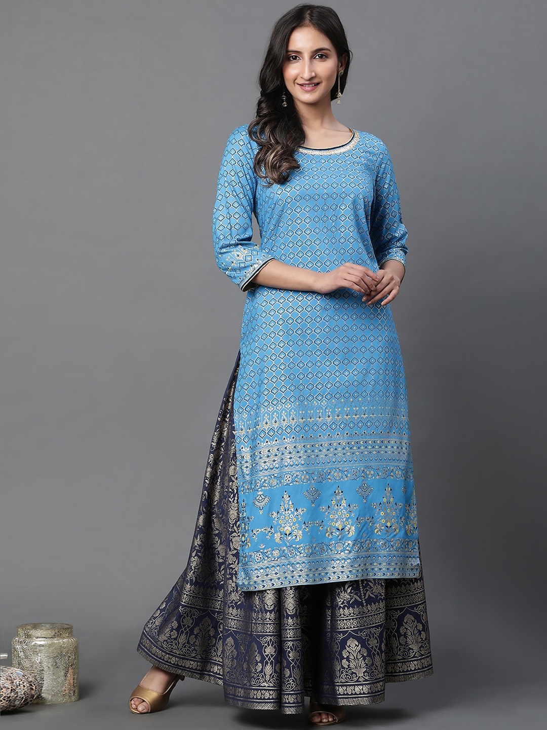 

AURELIA Ethnic Motifs Printed Straight Regular Kurta, Blue