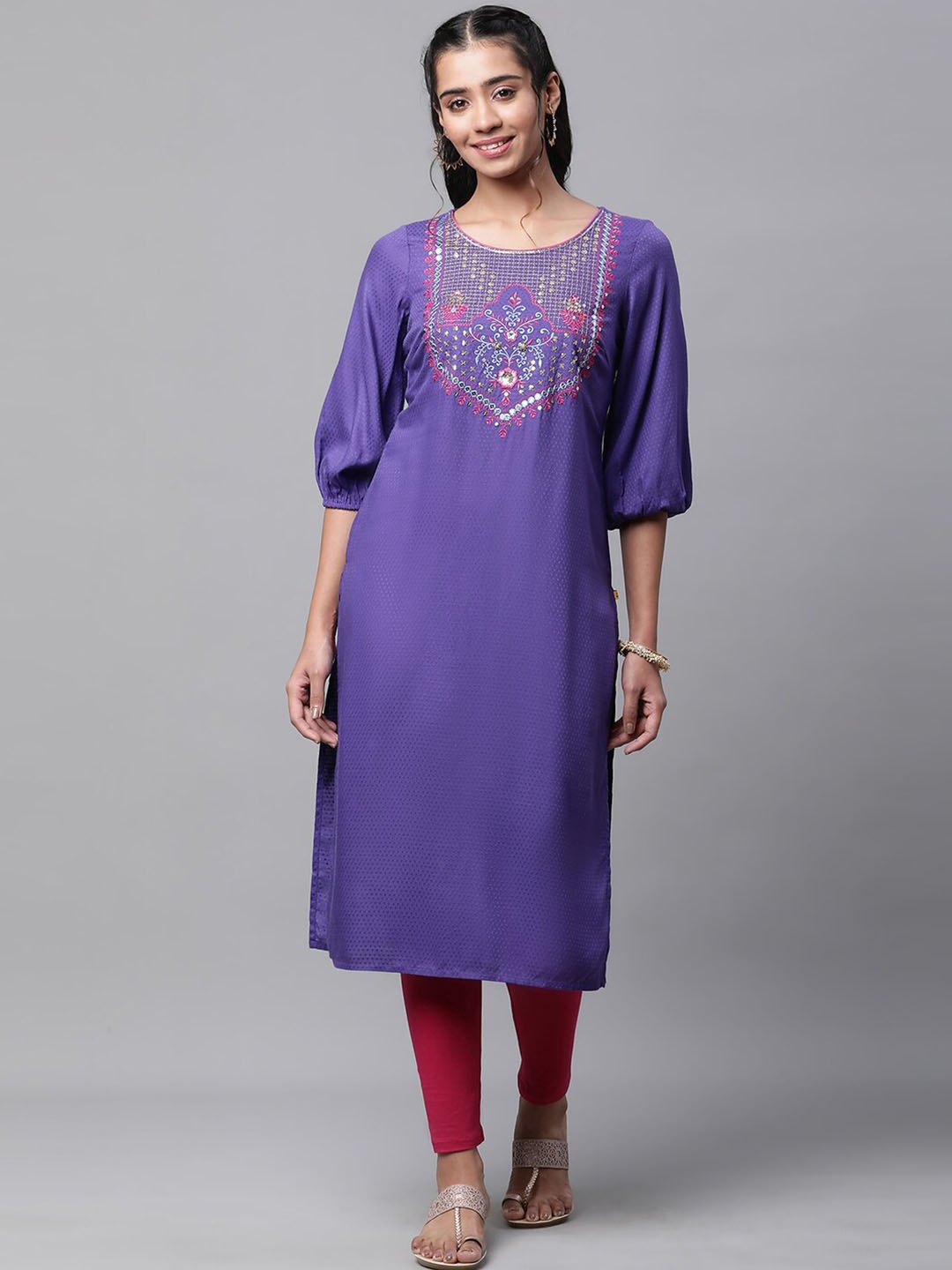 

AURELIA Ethnic Motifs Embroidered Sequined Straight Regular Kurta, Purple