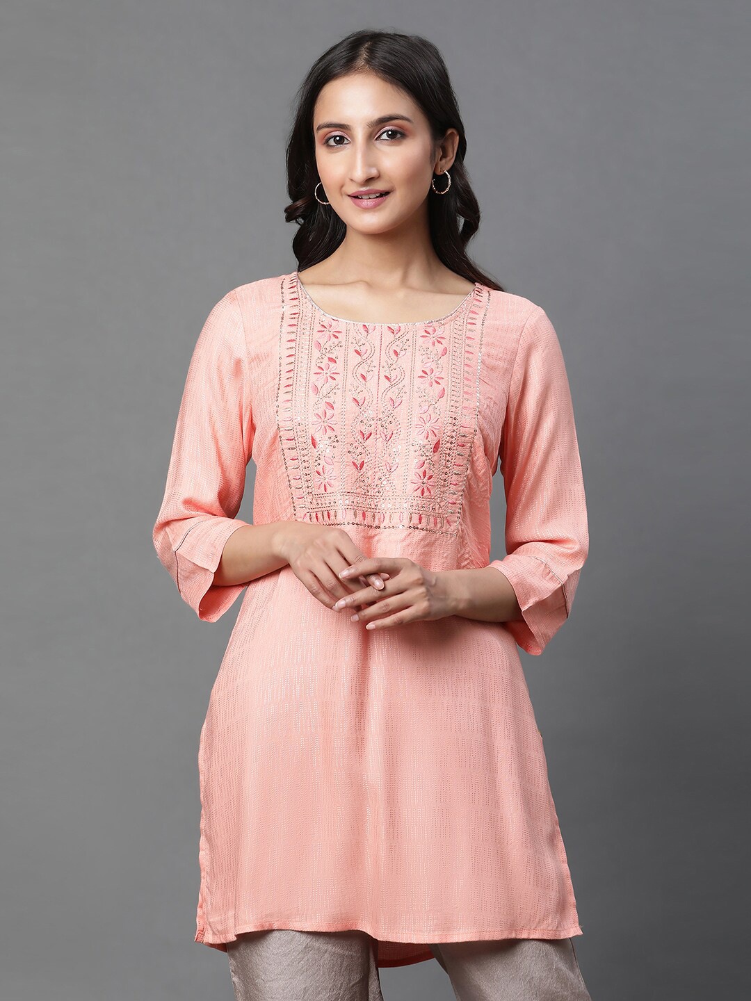 

AURELIA Floral Embroidered Sequinned Straight Kurti, Peach