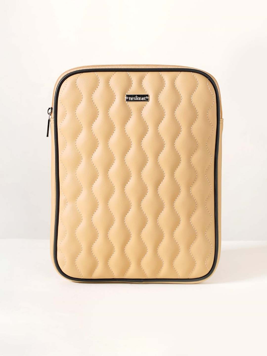 

Nestasia Unisex Beige Textured Tablet Sleeve