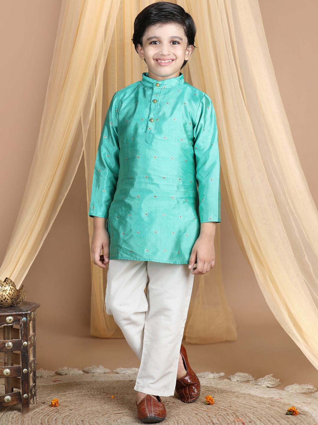 

Cutiekins Boys Ethnic Motifs Woven Design Straight Kurta With Pyjamas, Sea green