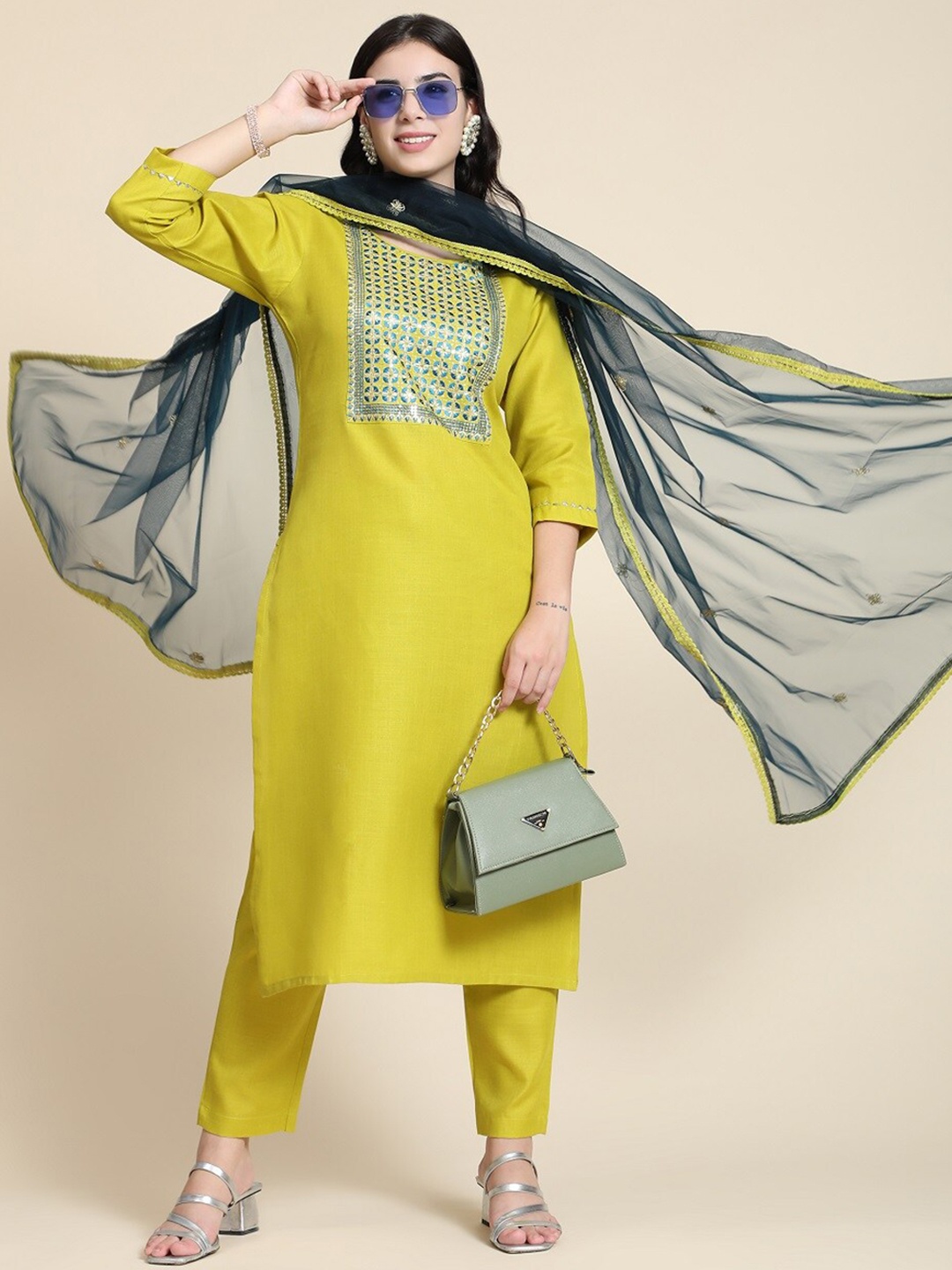

BLACK SCISSOR Ethnic Motifs Embroidered Regular Kurta With Trousers & Dupatta, Yellow