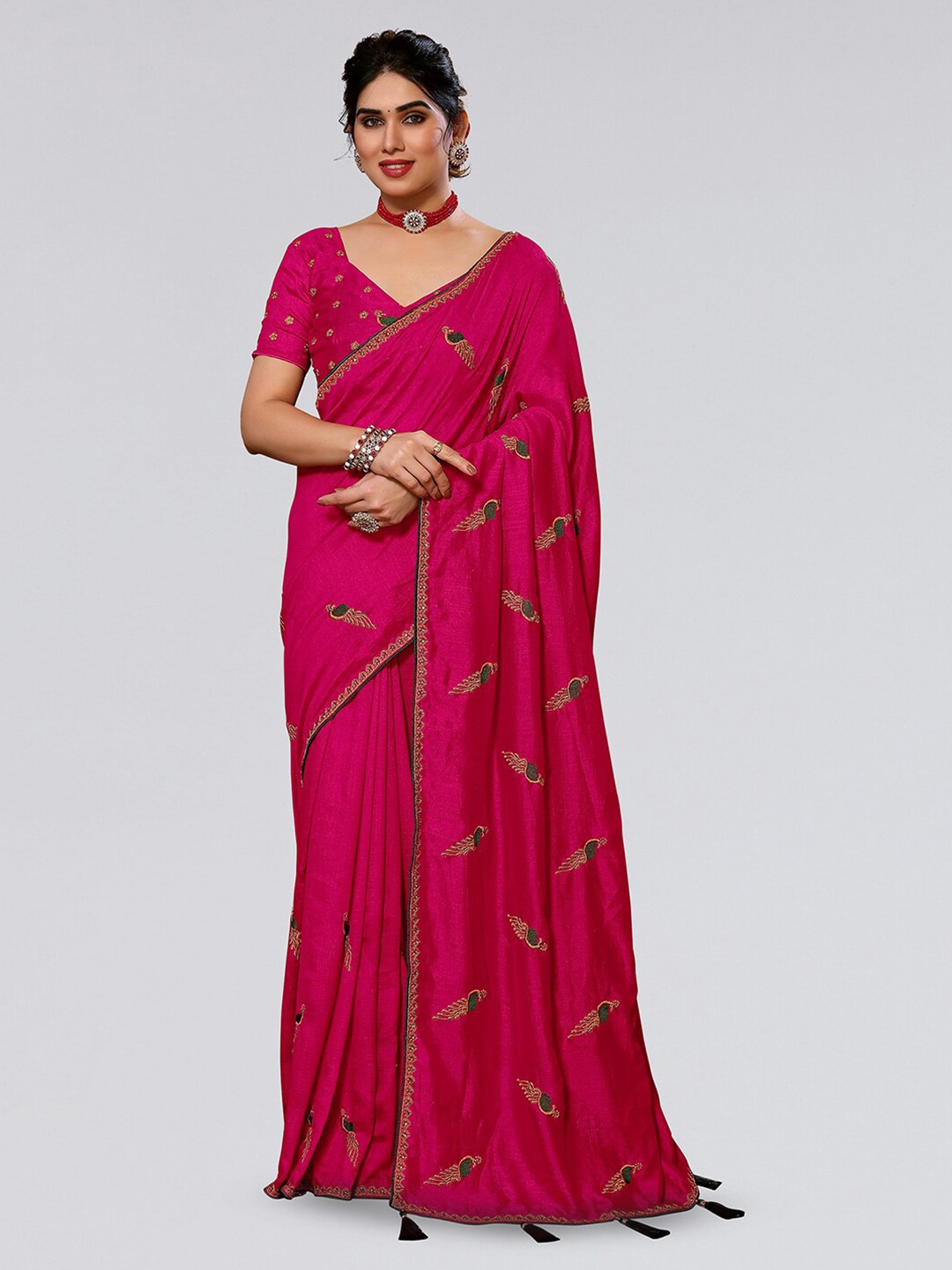 

Mitera Ethnic Motifs Embroidered Beads and Stones Saree, Pink