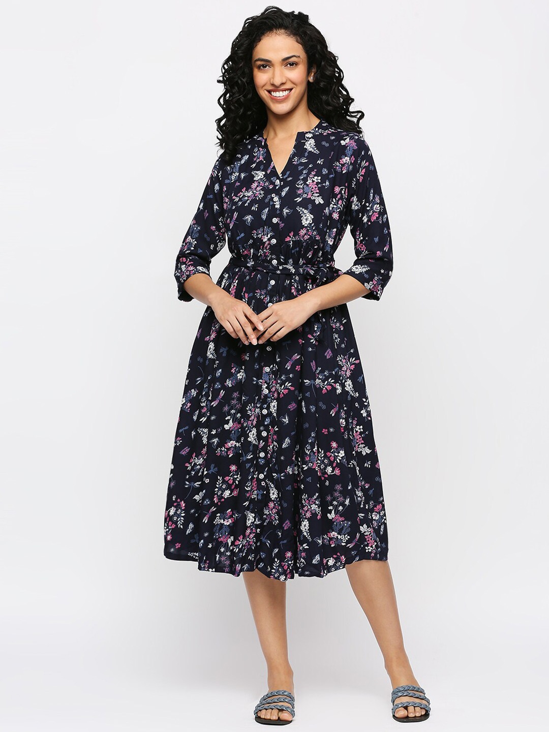 

MeeMee Floral Printed Maternity Fit & Flare Midi Dress with Feeding Zip, Navy blue
