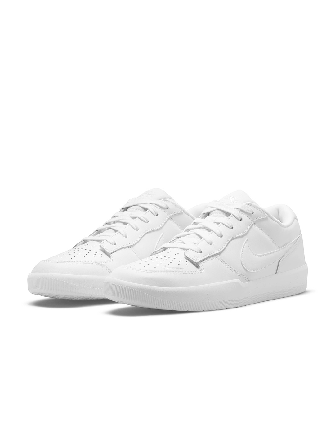 

Nike Men SB Force 58 Premium Skate Sneakers, White