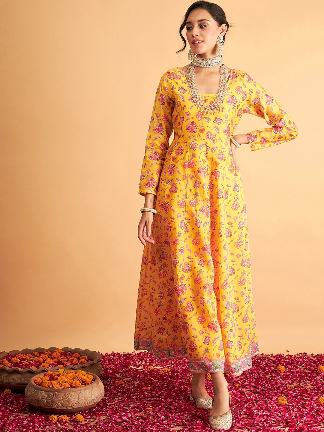 

Shae by SASSAFRAS Floral Printed Fit & Flare Maxi Ethnic Dresses, Yellow