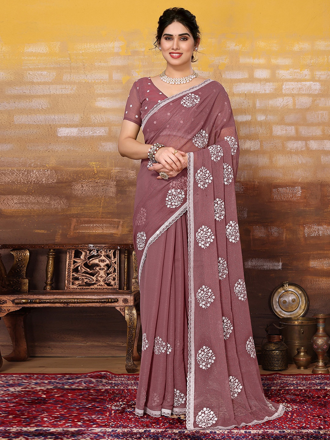 

Satrani Floral Embroidered Saree, Mauve