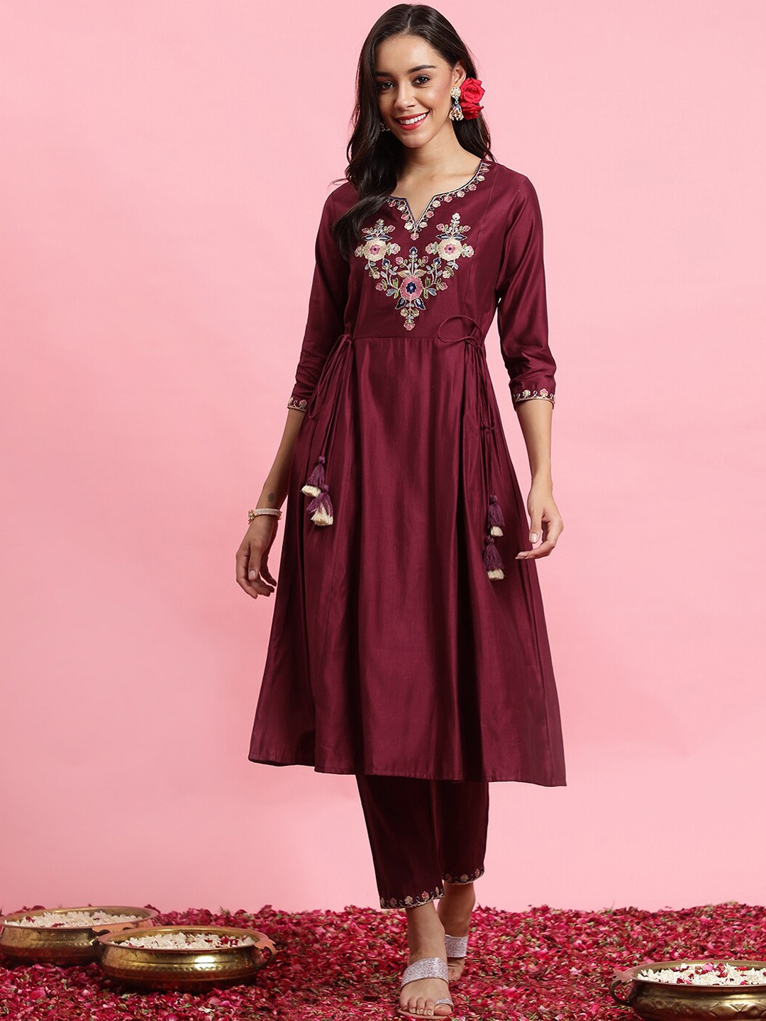 

Indo Era Floral Embroidered Liva A-line Kurta with Trouser, Burgundy