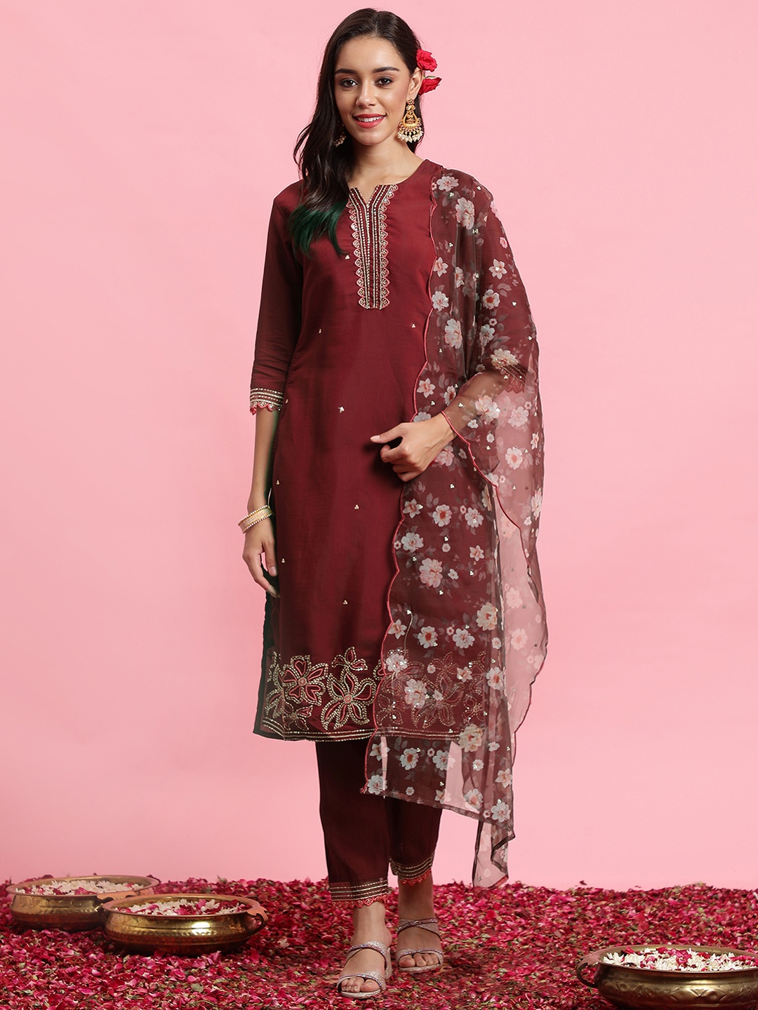 

Indo Era Floral Embroidered Regular Sequinned Kurta With Trousers & Dupatta, Red