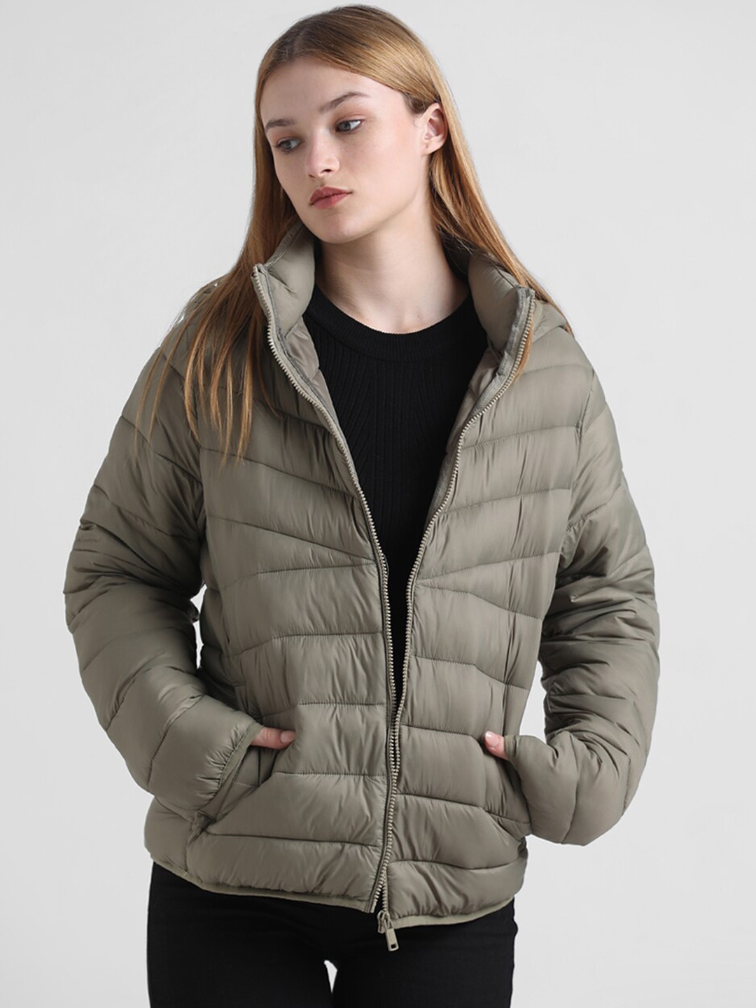 

ONLY Camouflage Crop Puffer Jacket, Olive