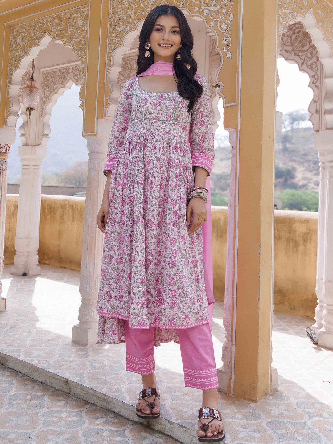 

Ragavi Ethnic Motifs Printed Sequinned Pure Cotton Kurta with Trousers & Dupatta, Pink