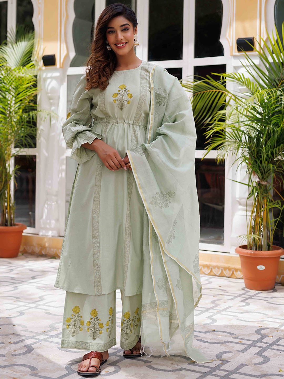 

Ragavi Floral Printed Bell Sleeves Pure Cotton Kurta with Palazzos & Dupatta, Green