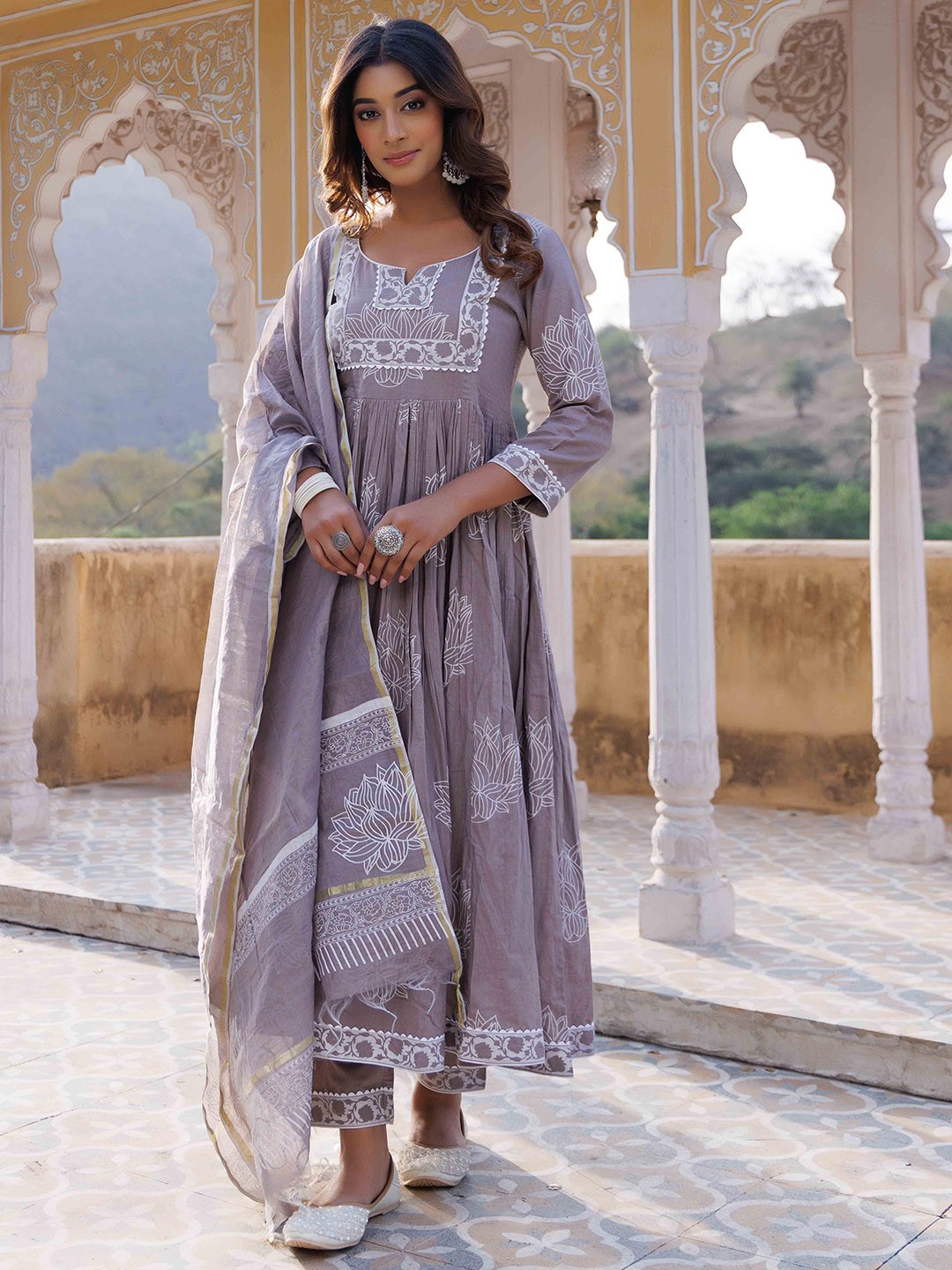 

Ragavi Floral Printed Pure Cotton Anarkali Kurta With Trousers & Dupatta, Grey
