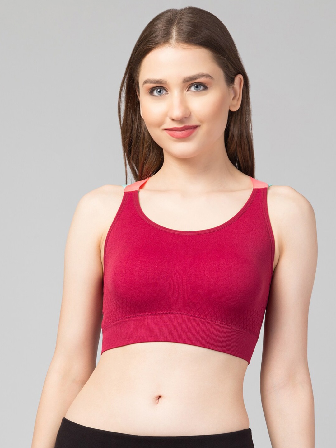 

Apraa & Parma Full Coverage Non-Wired Workout Sports Bra With Organic, Maroon