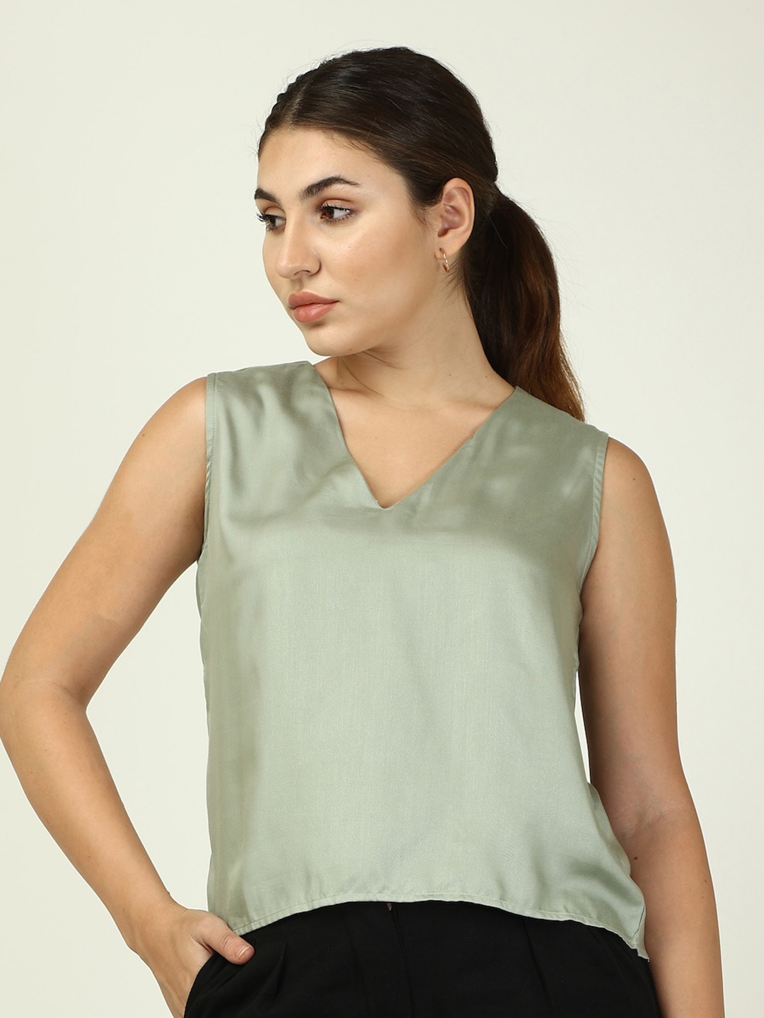 

Saltpetre V-Neck Sleeveless Top, Green