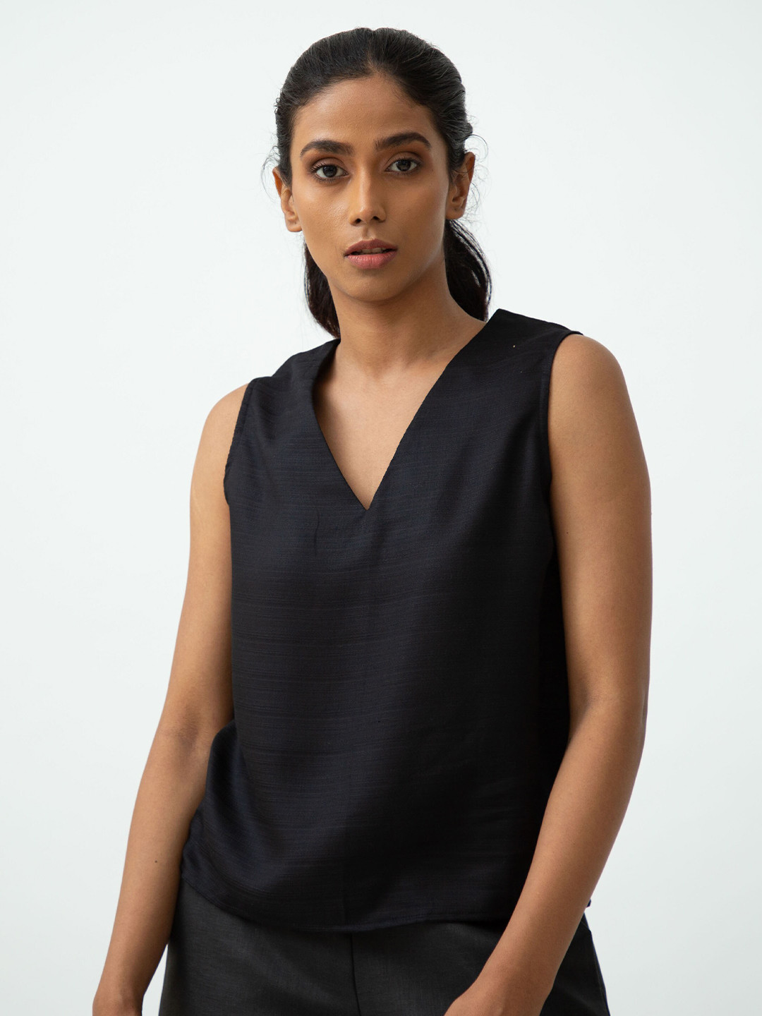 

Saltpetre V-Neck Top, Black
