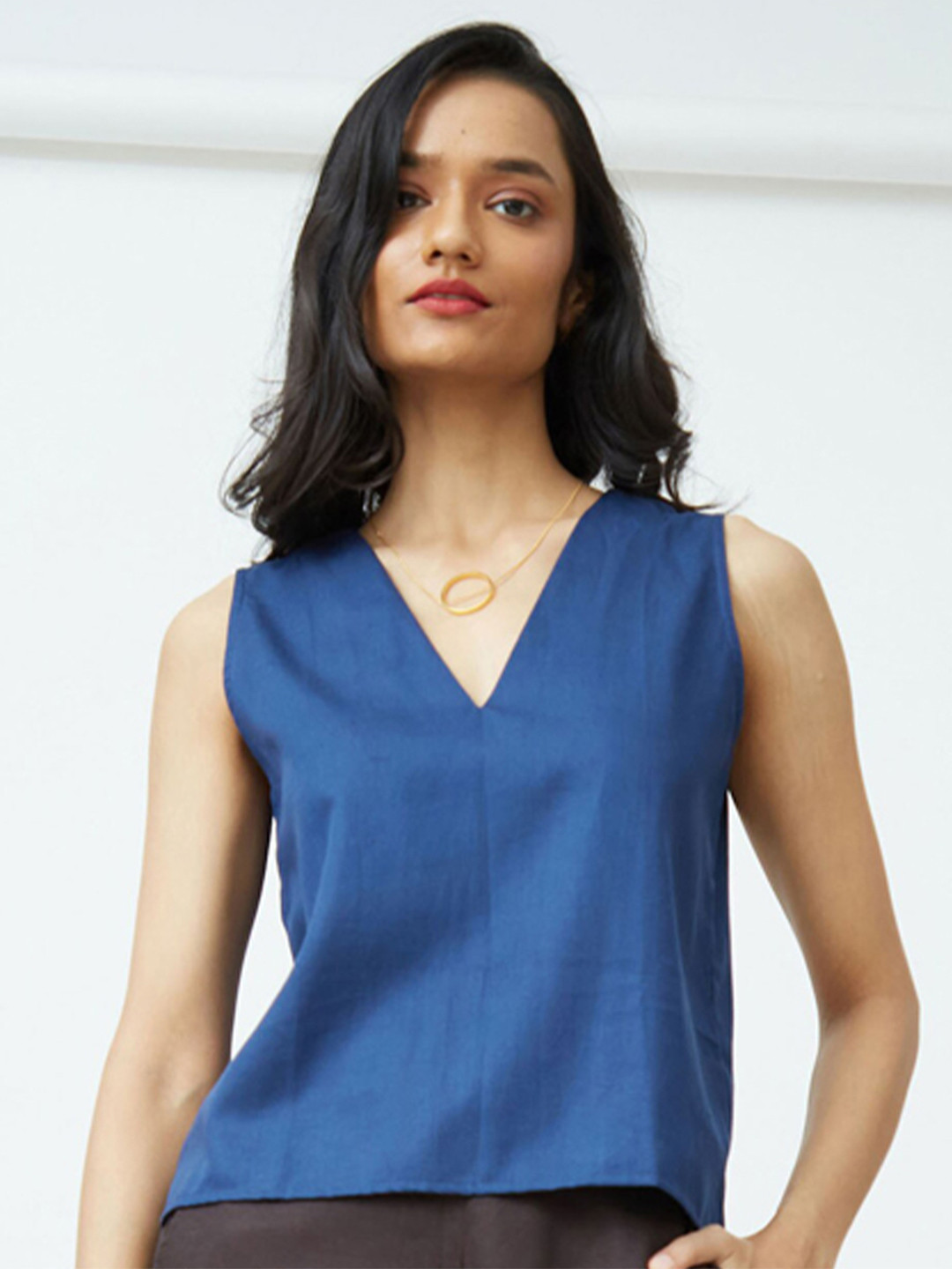 

Saltpetre V-Neck Regular Top, Blue