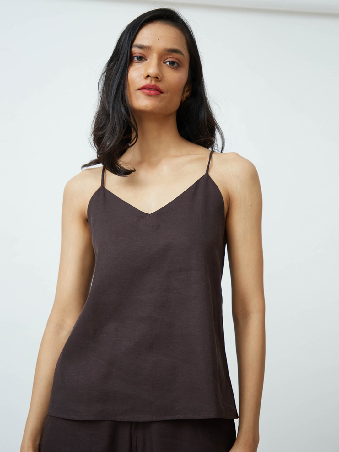 

Saltpetre Shoulder Straps Sleeveless Regular Top, Brown