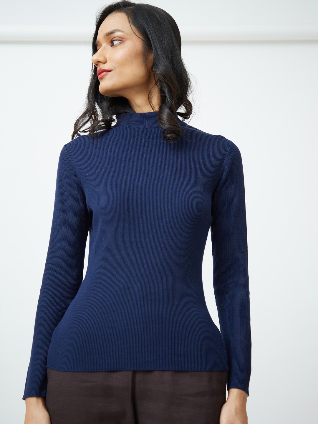 

Saltpetre High Neck Long Sleeves Top, Navy blue