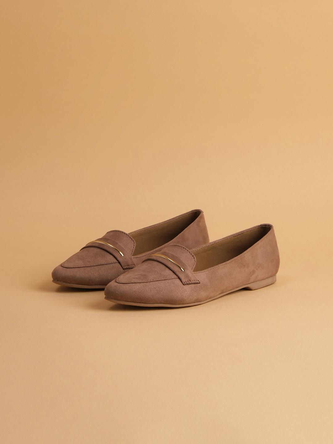 

ERIDANI Peony Suede Loafers, Beige