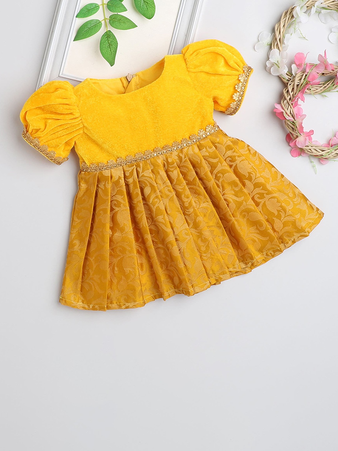 

MANY FROCKS & Floral Woven Design Puff Sleeves Fit & Flare Dress, Yellow