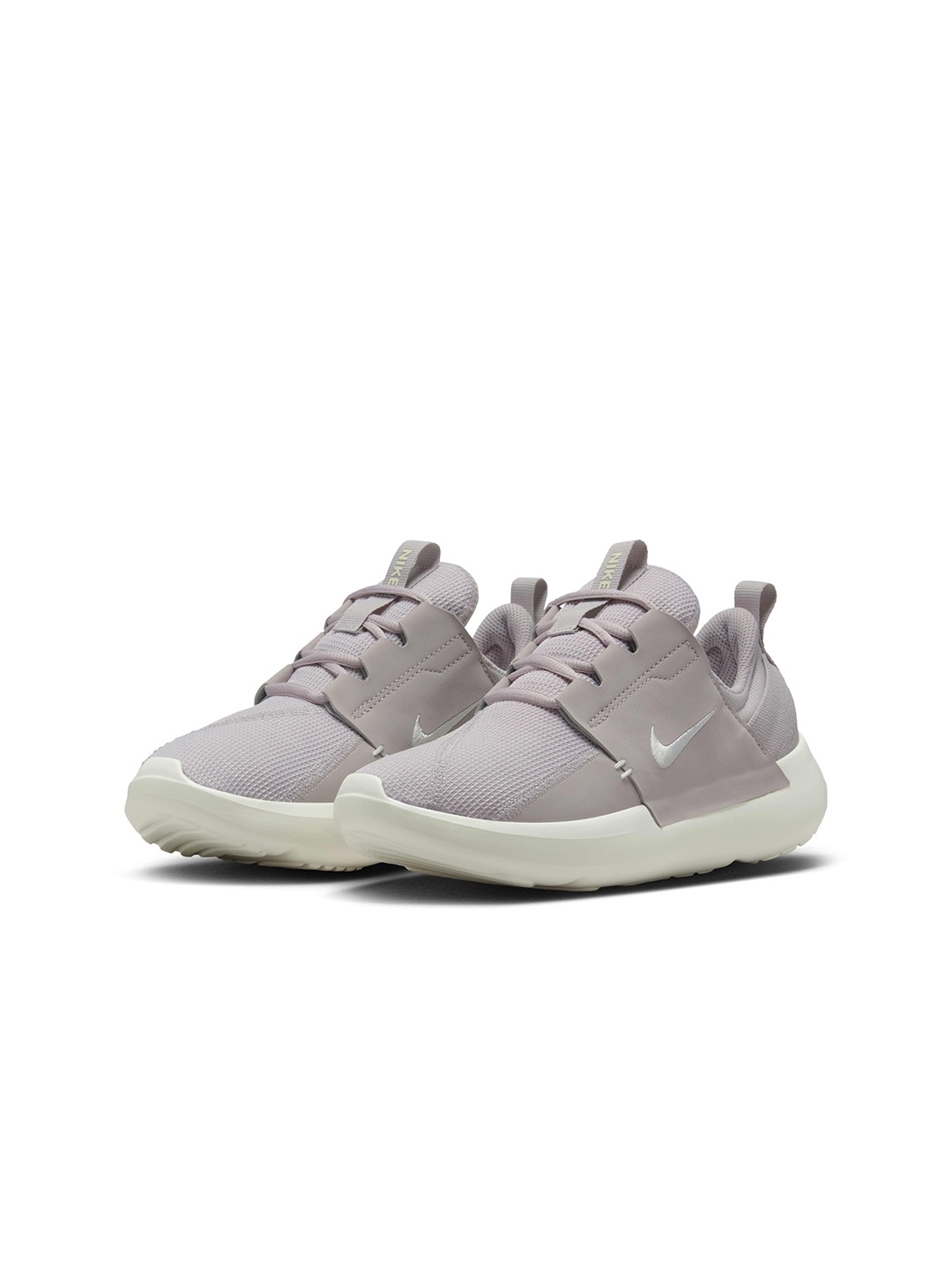

Nike Women E-Series AD Sneakers, Grey