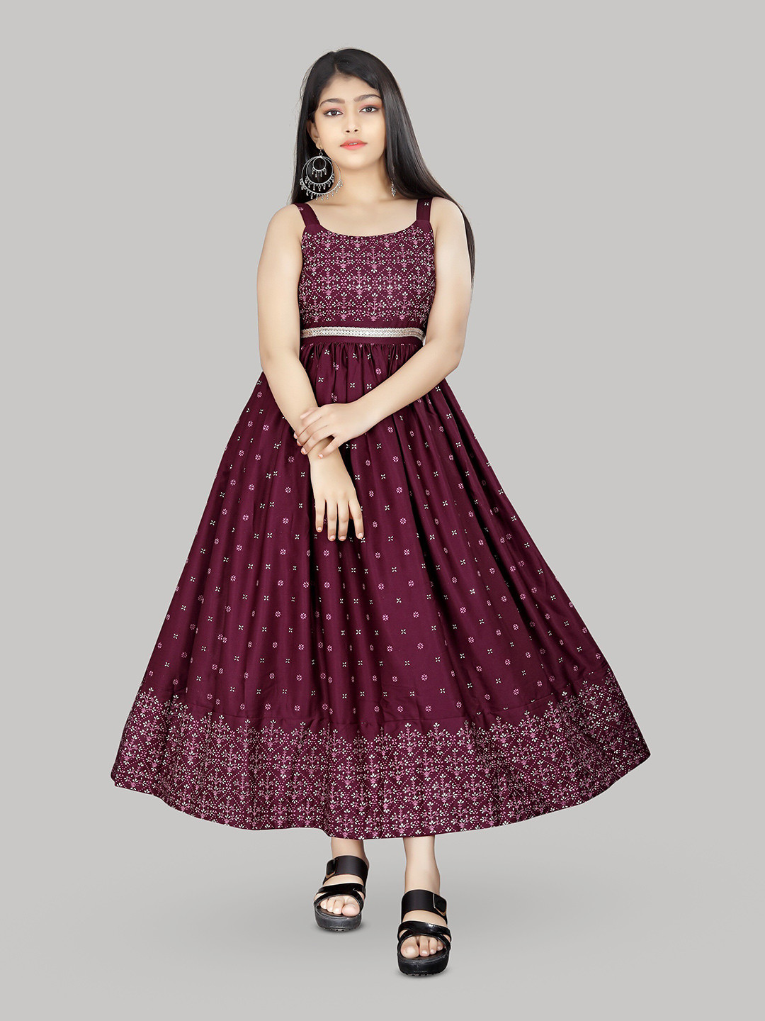 

R K MANIYAR Girls Ethnic Motifs Printed Gotta Patti Fit & Flare Ethnic Dress, Purple