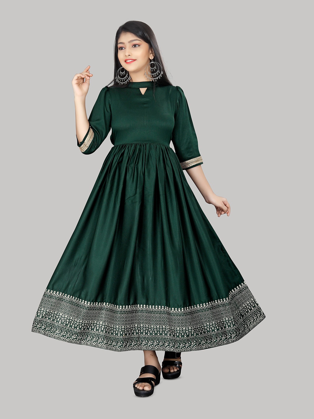

R K MANIYAR Embellished Keyhole Neck Fit & Flare Maxi Dress, Green