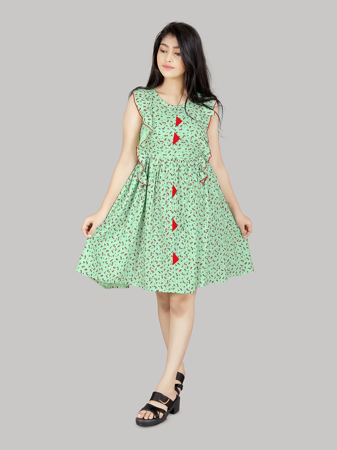 

R K MANIYAR Girls Floral Printed Ruffled Fit & Flare Above Knee Dress, Green